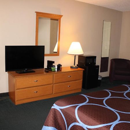 Super 8 By Wyndham East Stroudsburg - Poconos Hotel Luaran gambar