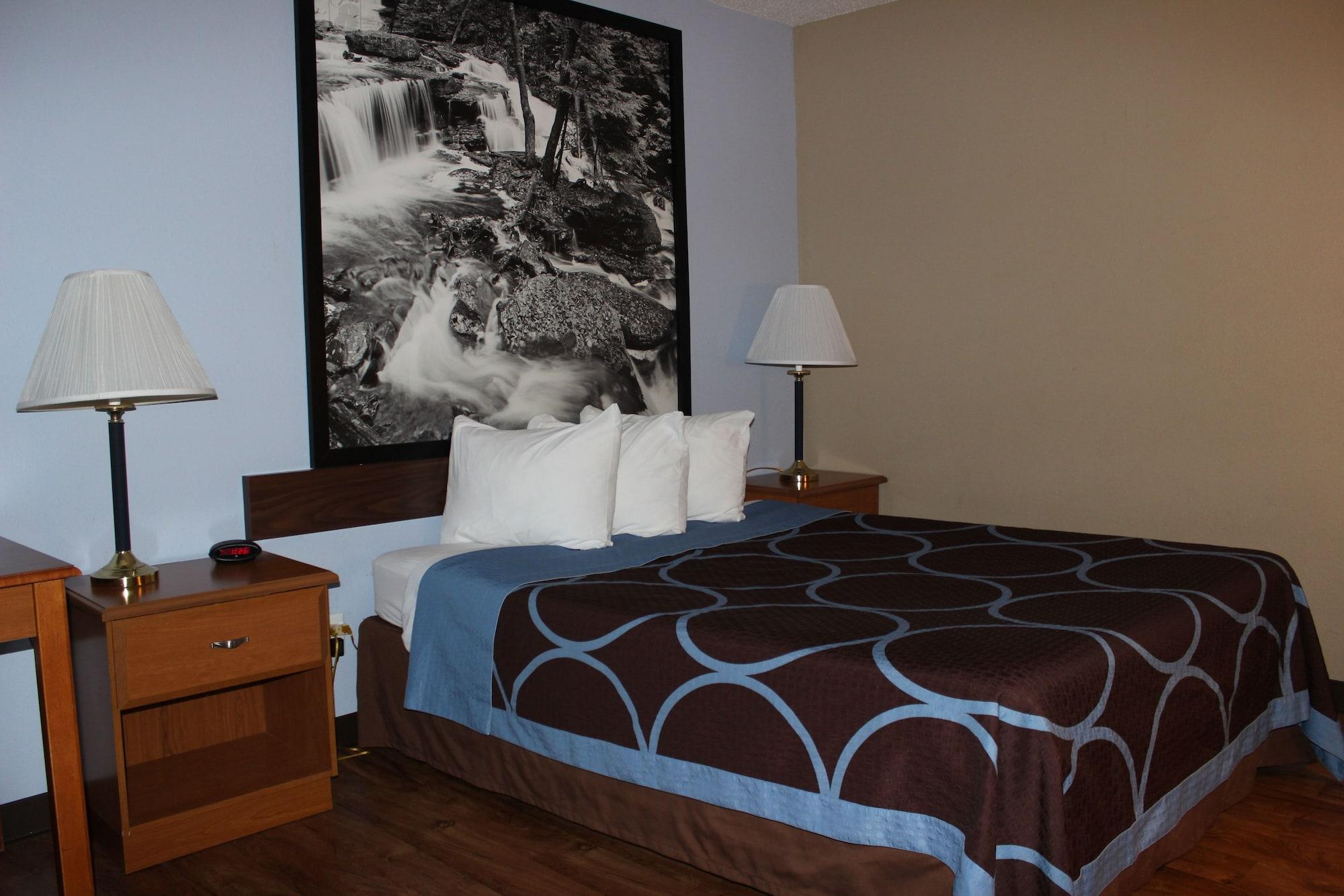 Super 8 By Wyndham East Stroudsburg - Poconos Hotel Luaran gambar