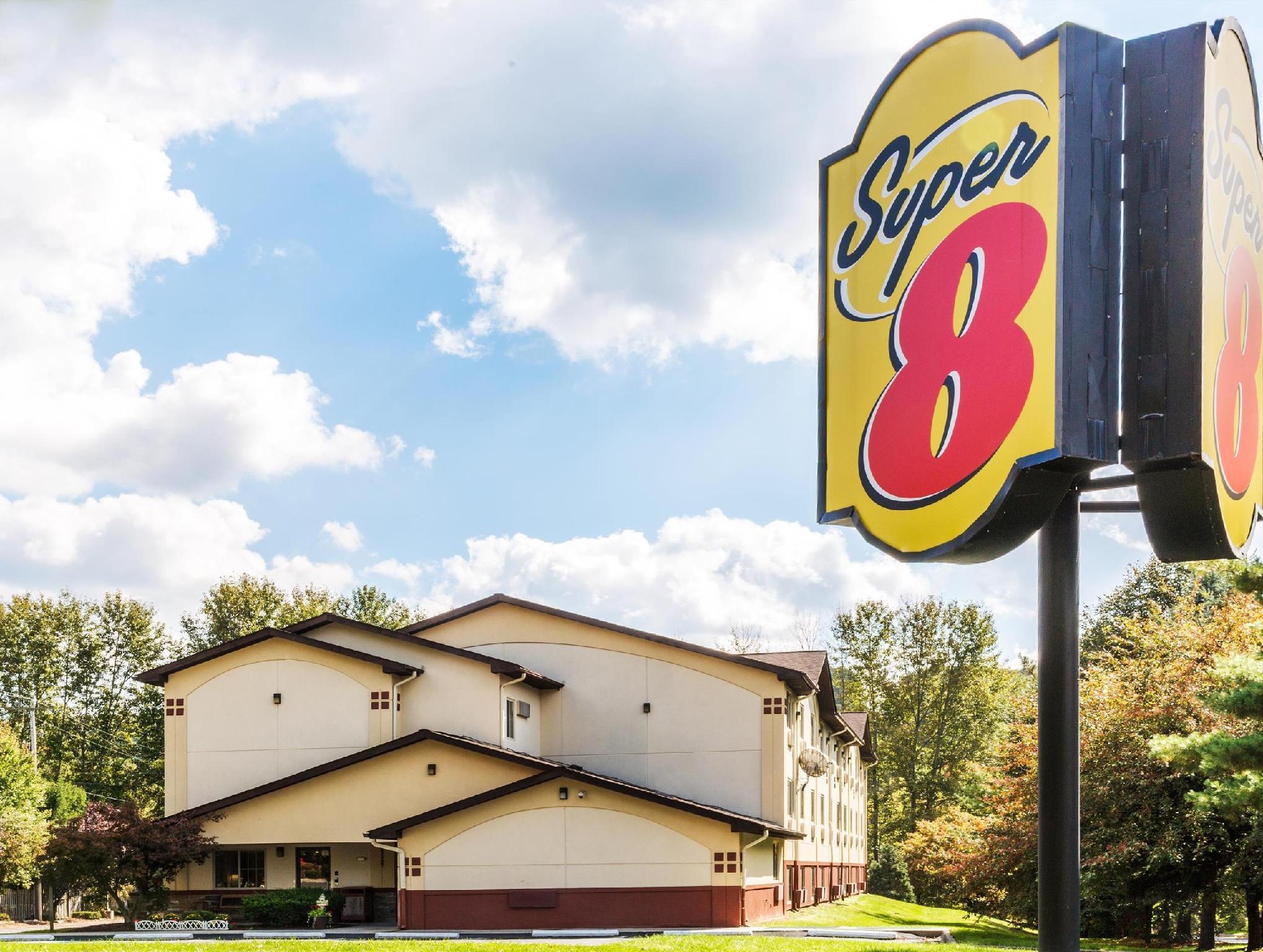 Super 8 By Wyndham East Stroudsburg - Poconos Hotel Luaran gambar